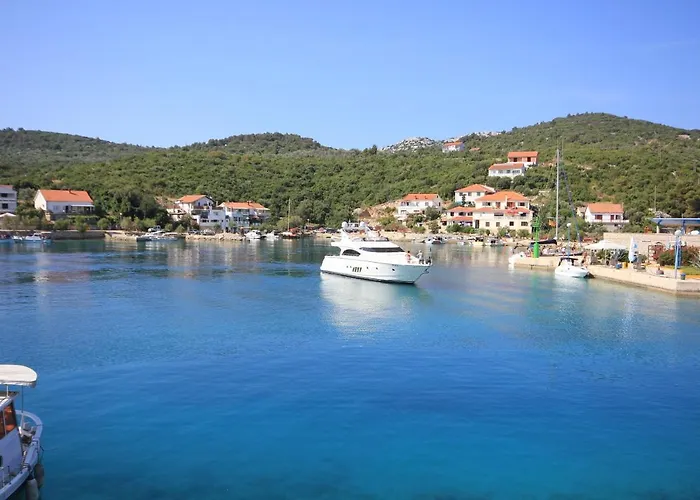 And By The Sea Zaglav, Dugi Otok - 8144 Сали