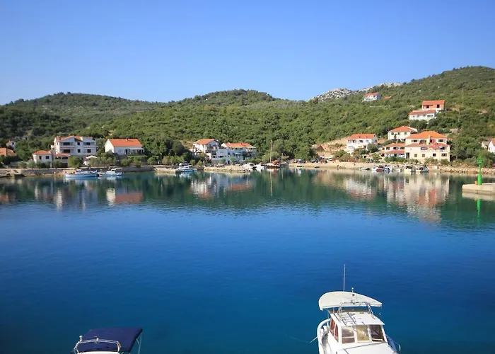 And By The Sea Zaglav, Dugi Otok - 8144 3*